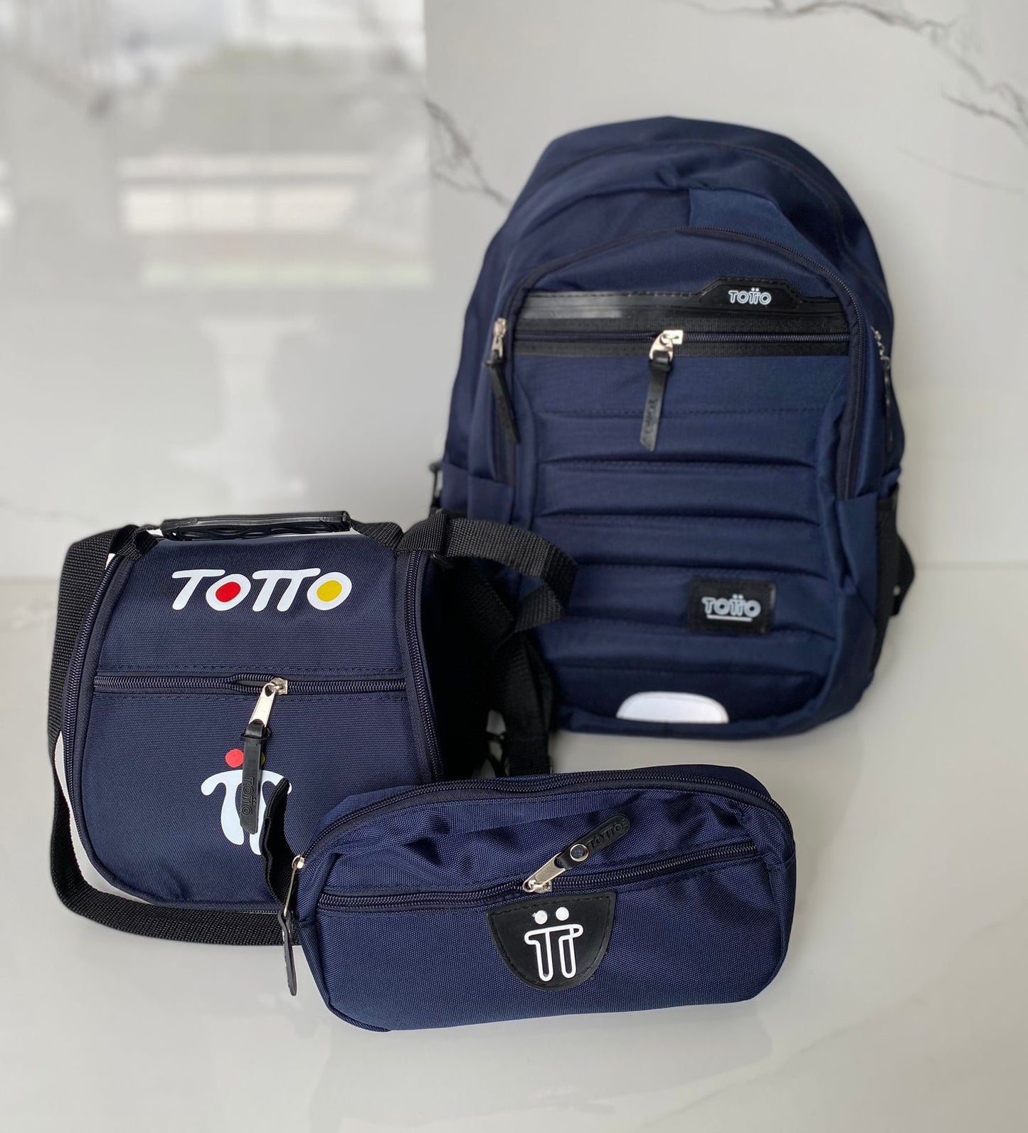 TRIO DE MORRAL MIRA TODA LA GAMA DE COLORES Y ESTAMPADOS QUE TENEMOS PARA TI